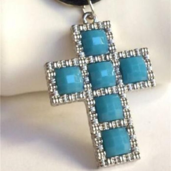 Aqua Turquoise Cross Necklace Southwestern Country Western Silver Tone Simulated - Picture 1 of 8